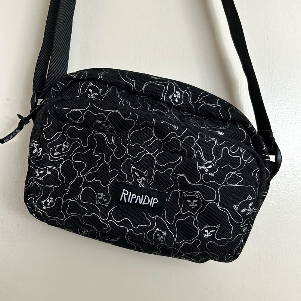 RipNDip old school crossbody bag